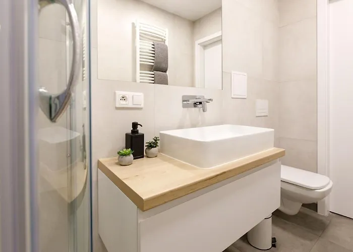 Close-urban Chic - Rynek Square - Great Location&kuznicza فروتسواف